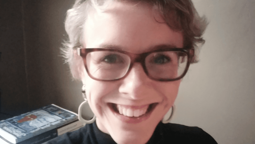Joy and war: reading pleasure in wartime experience
